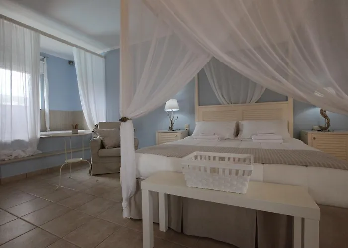 Olivastro Lefkada City